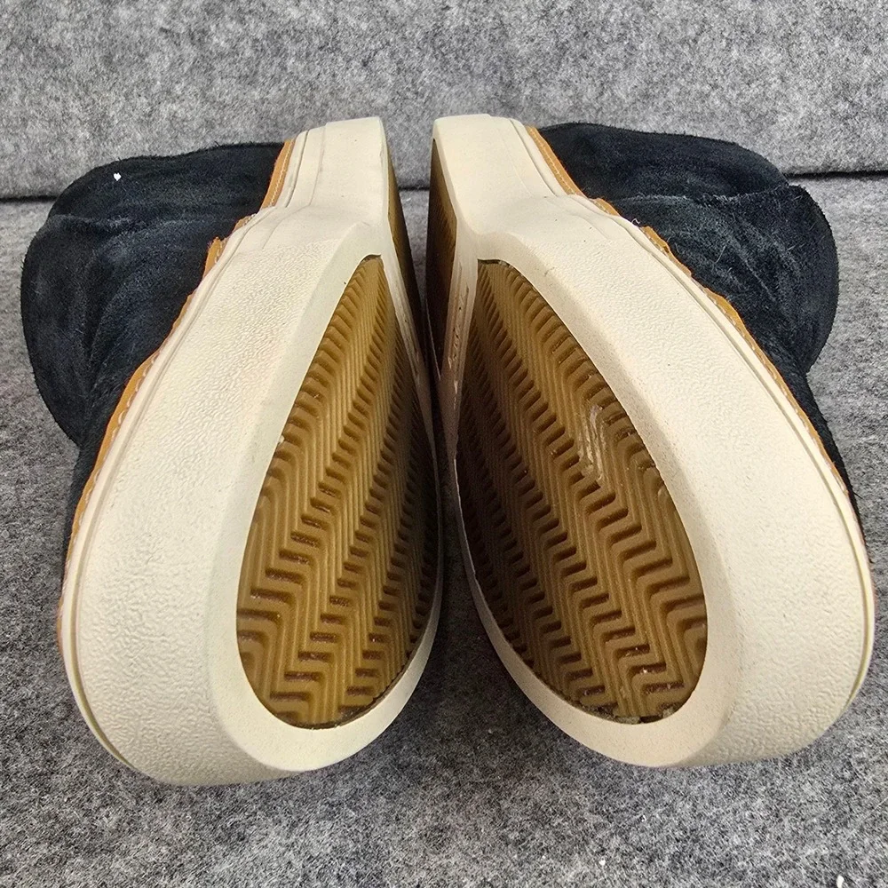 TOMS Zuma Womens 9.5 Black Suede Mid Top Slip On Sneaker Platform Boots 10012401